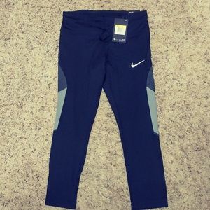 NEW Nike Small Dri fit capri Retail $60